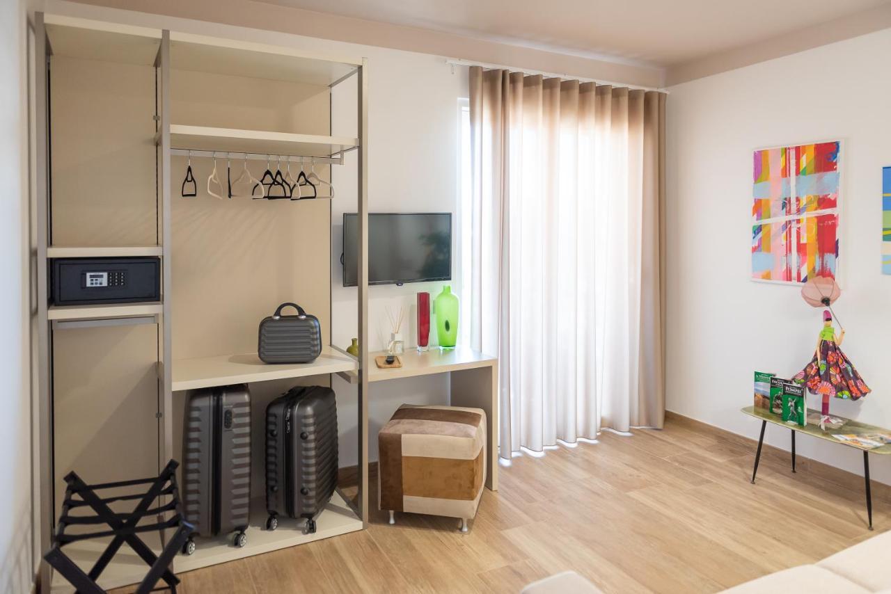 Vemaga Luxury Stay - Pompei City Center Eksteriør billede